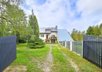 108280585-411-290-0-1-1