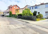 108471404-411-290-0-1-1