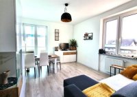 108481796-411-290-0-1-1