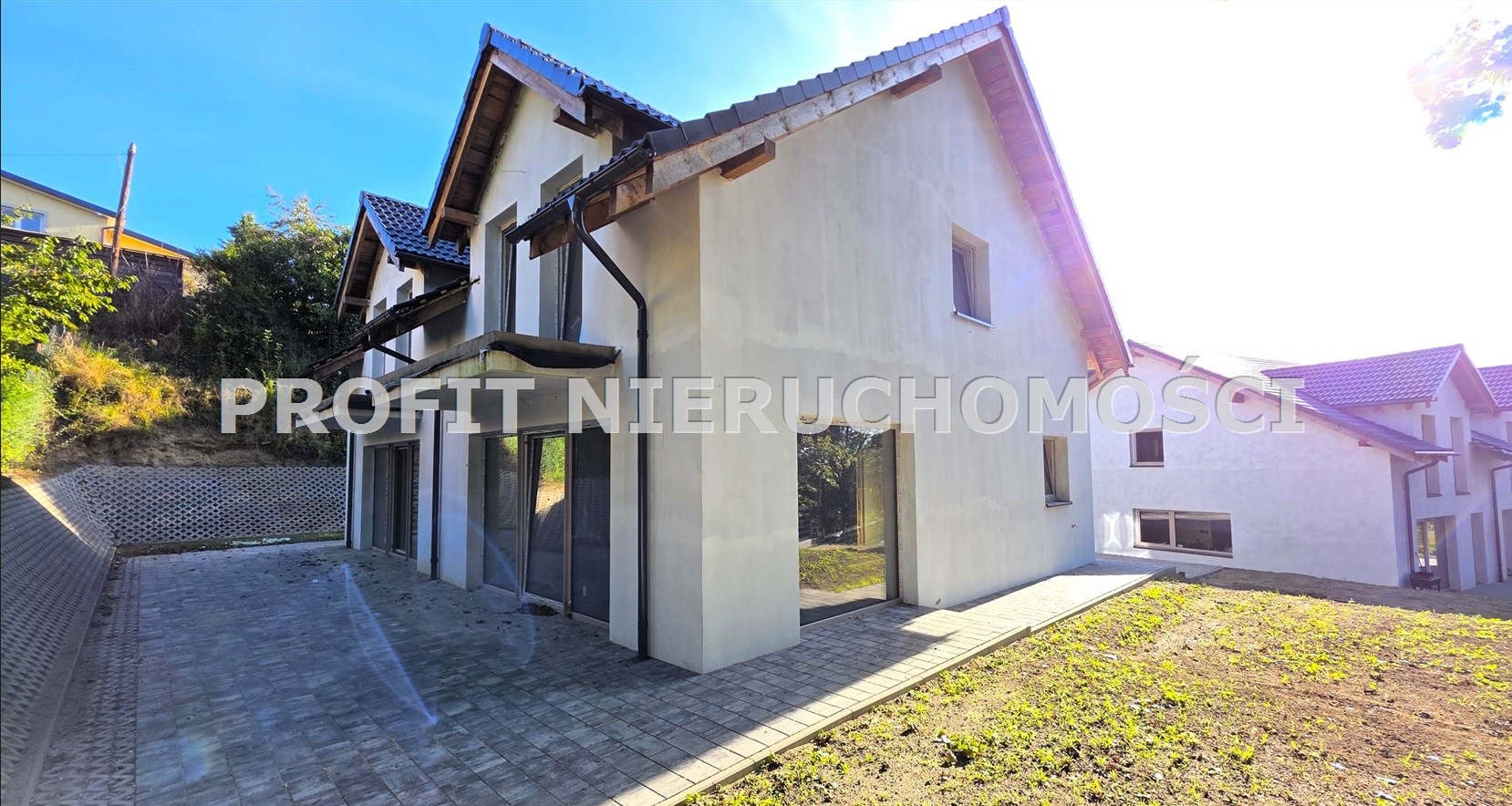 10847181120002000100