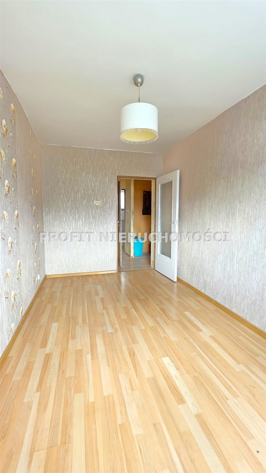 10812179120002000100