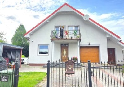 108263573-411-290-0-1-1