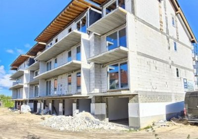 108281155-411-290-0-1-1