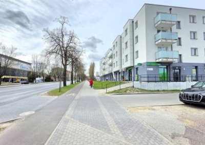 107310638-411-290-0-1-1