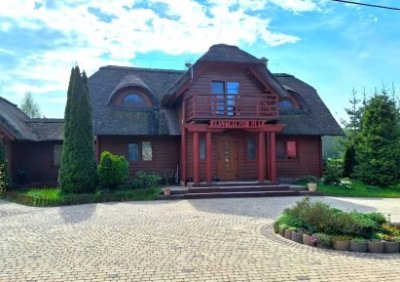 107397253-411-290-0-1-1