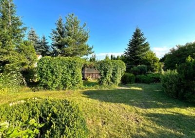 105902635-411-290-0-1-1